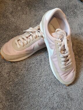 Nike Women’s Dusty Pink Retro Runner Sneakers